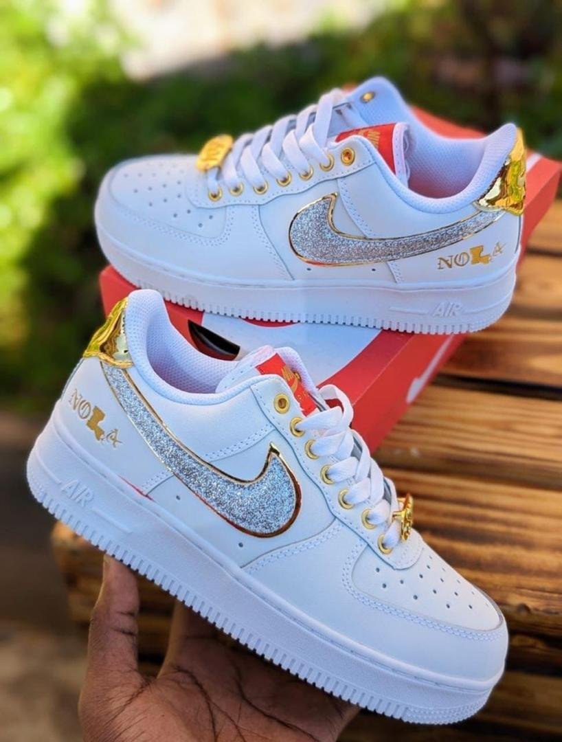 Nike Air Force 1