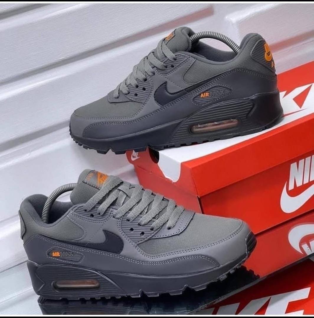 Nike Air Max 90