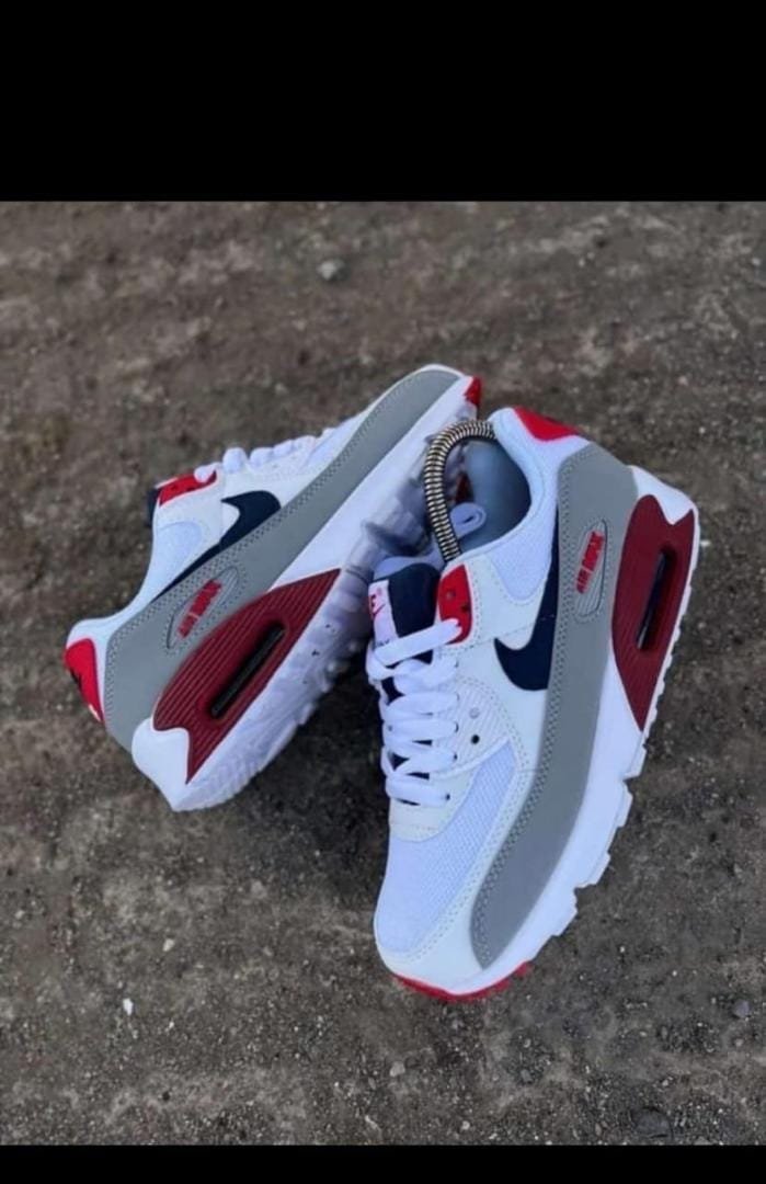 Nike Air Max 90