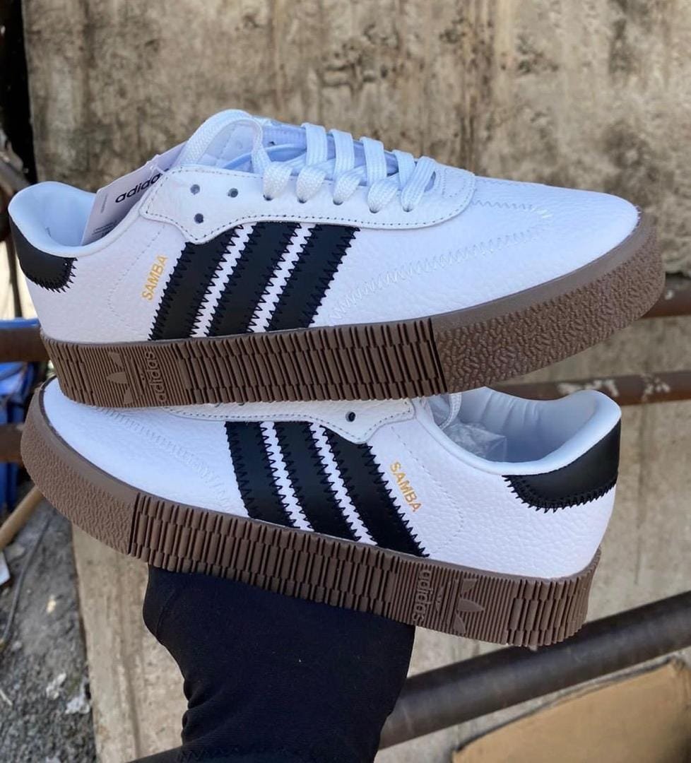 Adidas Sambas