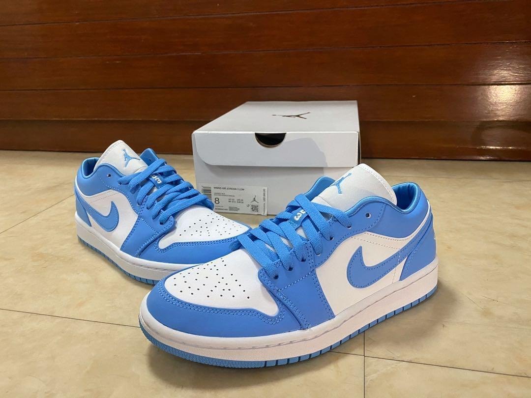 Air Jordan 1 Low “UNC,”
