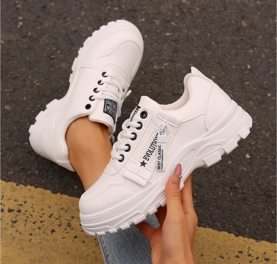 pair of TIY Plus Size Casual Thick Bottom Sneakers