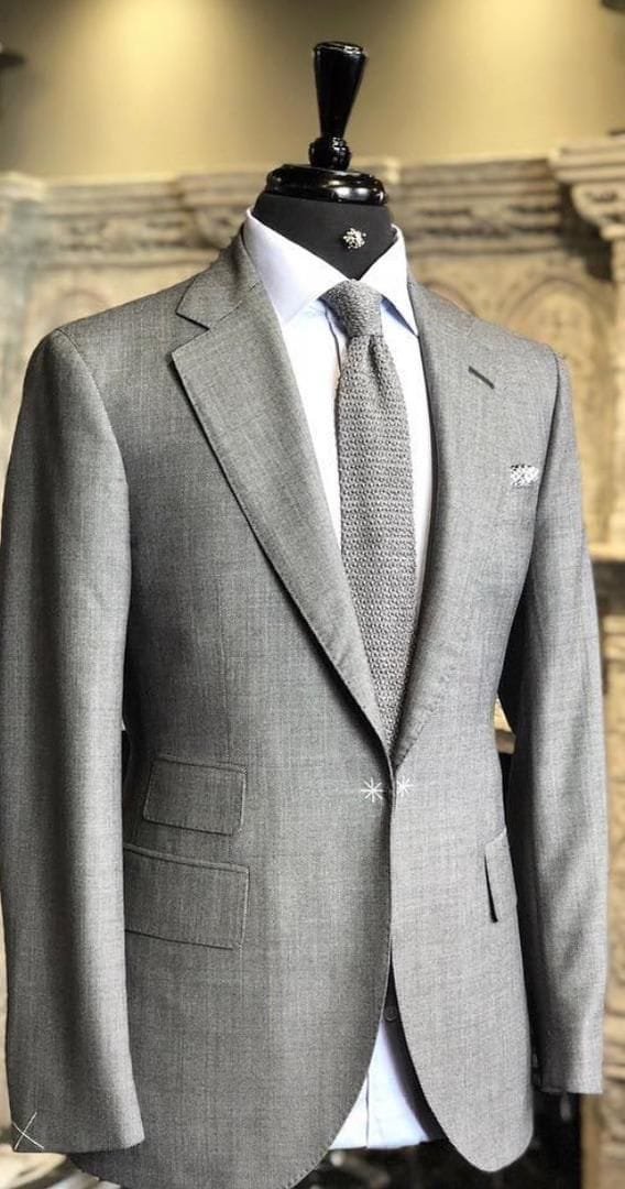 Tom Ford O’Connor model suit