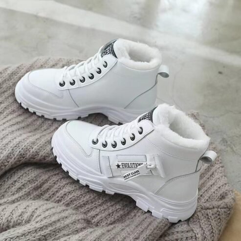 white women’s snow boots