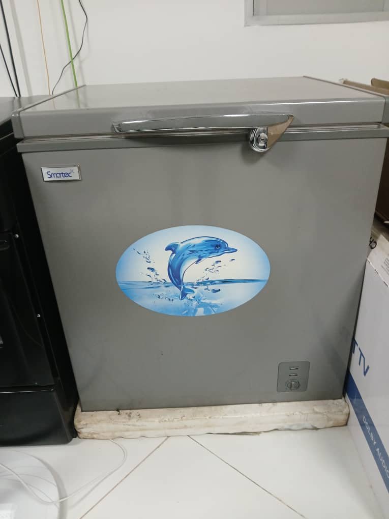 Smartec 190 Litres Deep Freezer