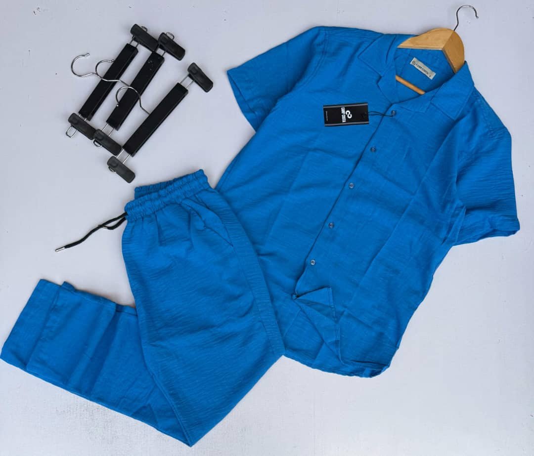 Zara Men’s Linen 2-Piece Suit in blue