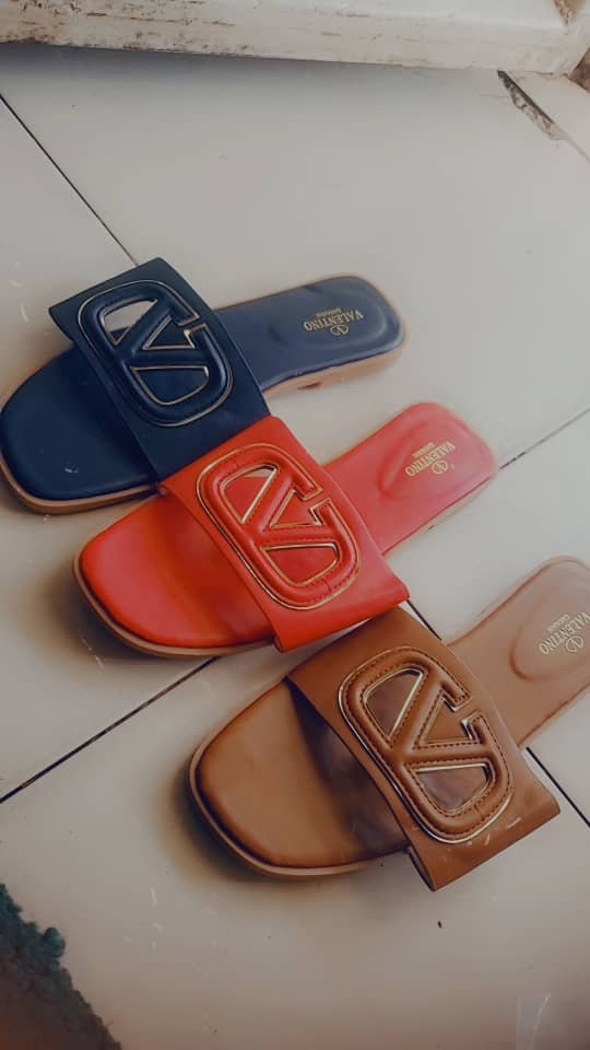 Valentino Garavani VLogo cutout leather sandals