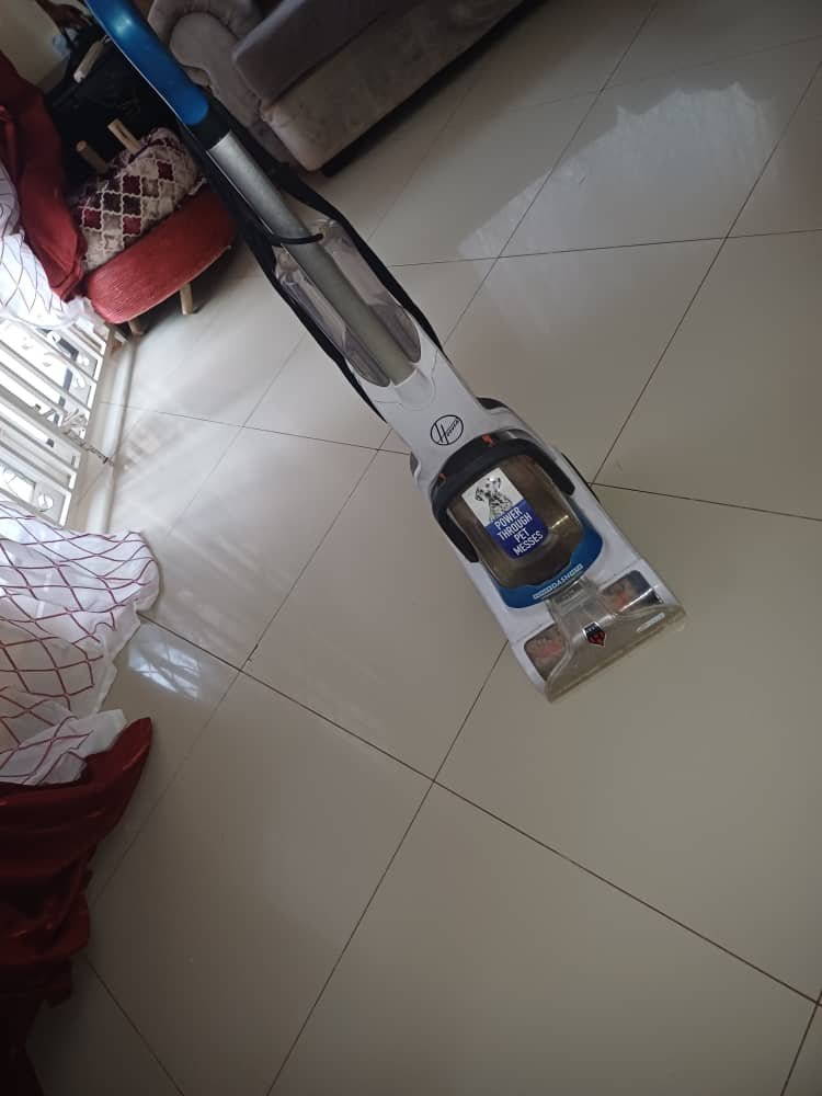 Hoover PowerDash Pet Compact Carpet Cleaner