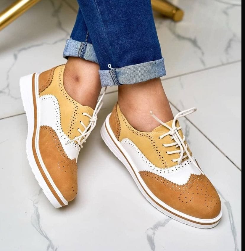 women’s Oxford brogue shoes