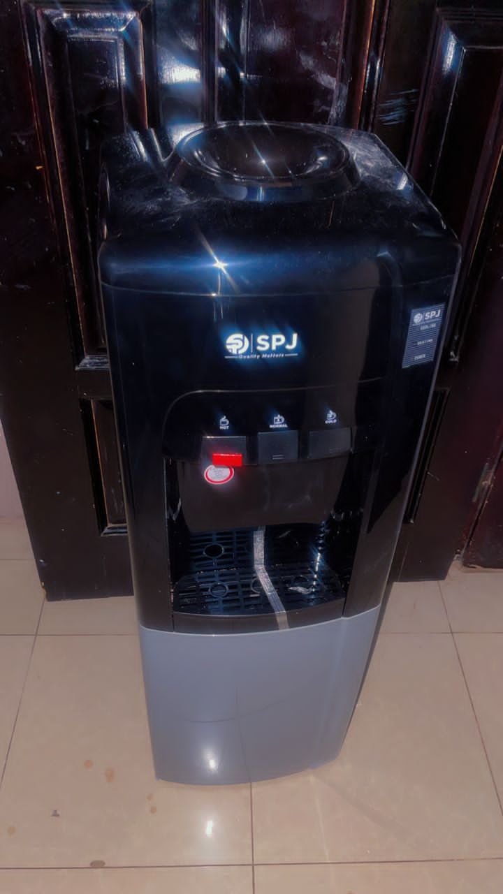 Water dispenser