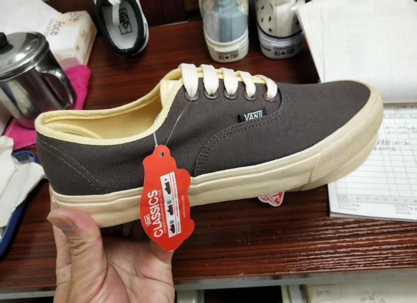 Vans Authentic