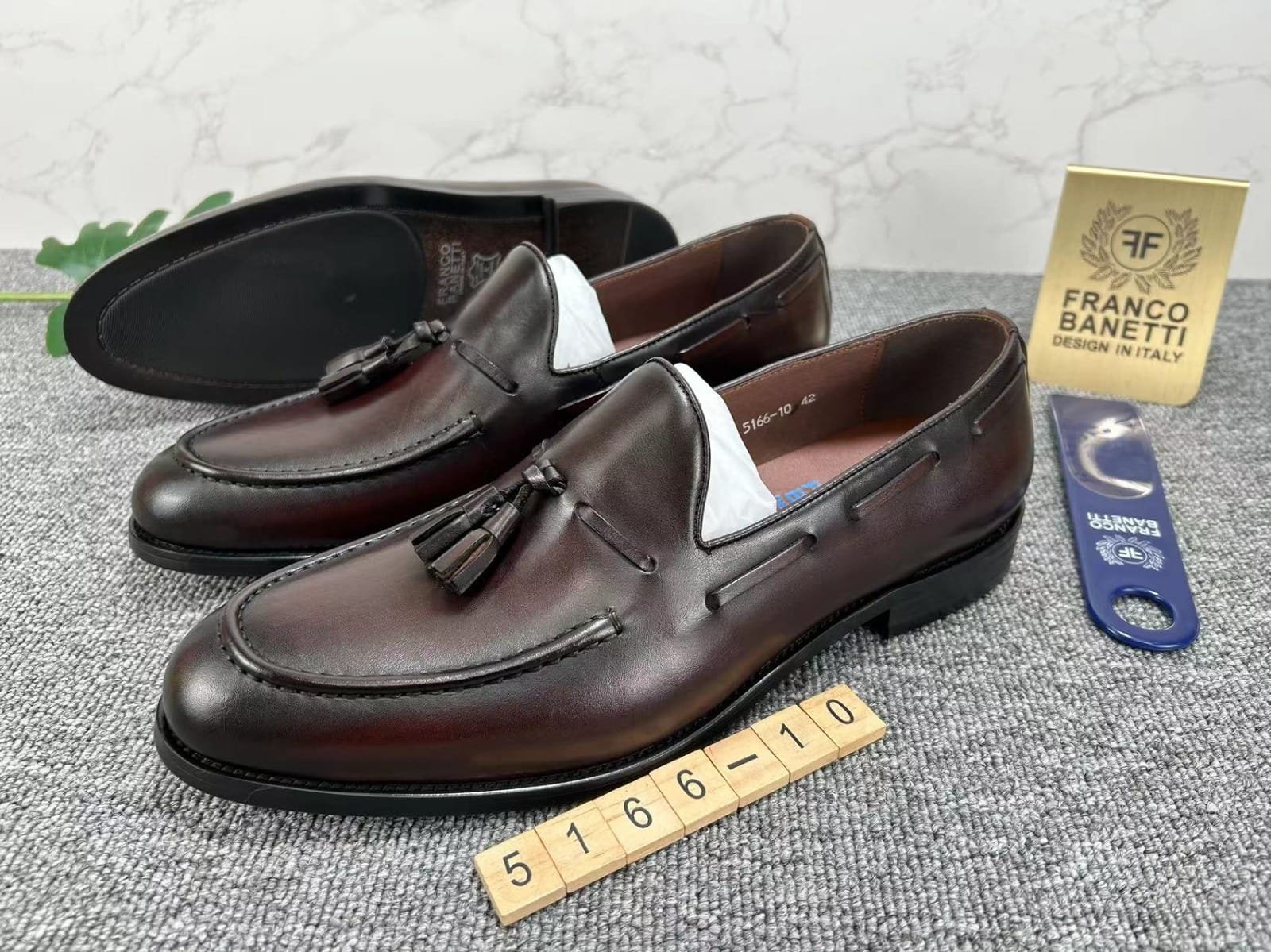 men’s Franco Banetti dress shoes i