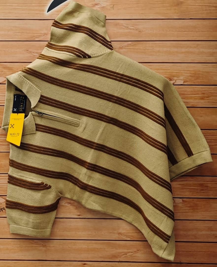 beige short-sleeved polo shirt