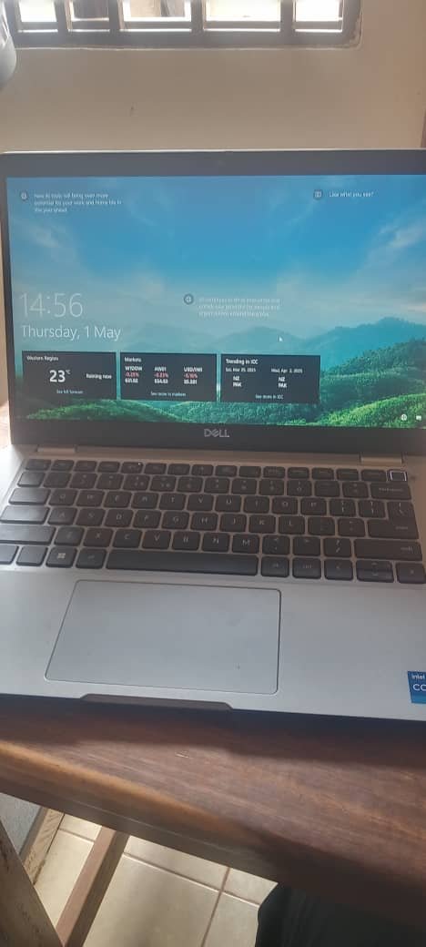 Dell Inspiron 14 3493