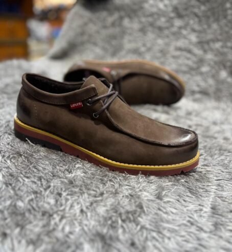 men’s Levi’s leather shoes.