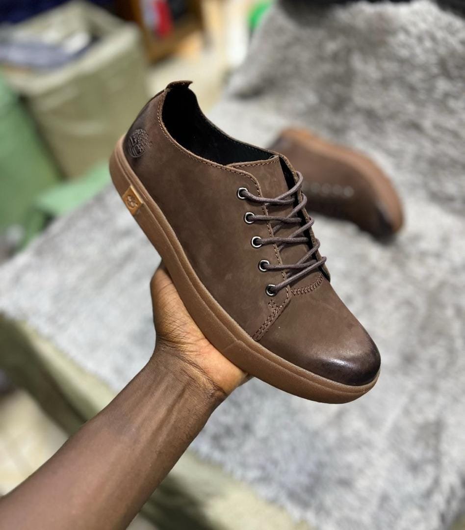brown leather casual shoe