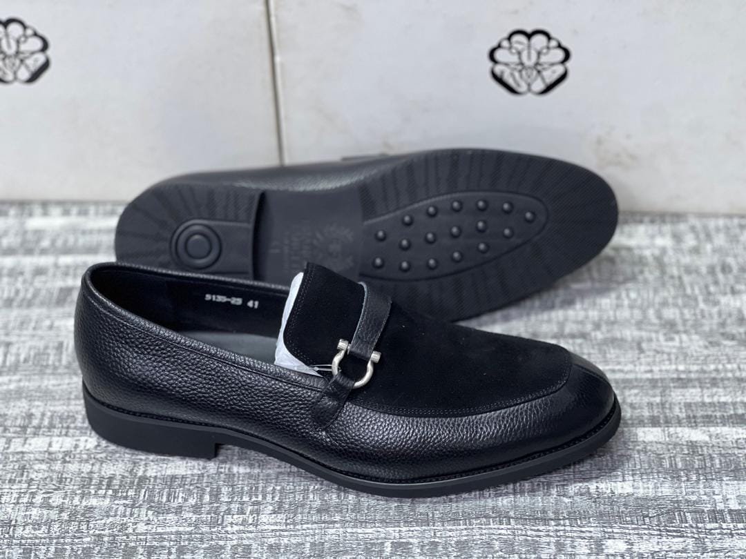 men’s black leather loafers