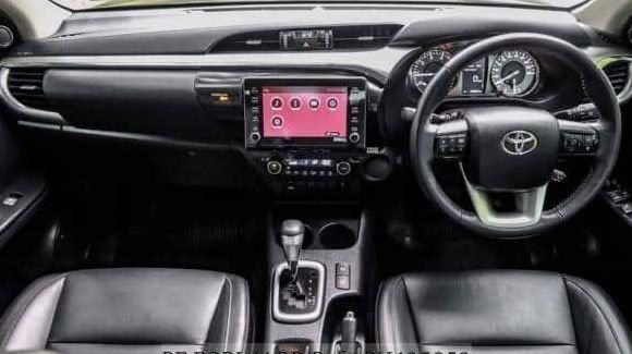 2021 toyota hilux 2.4