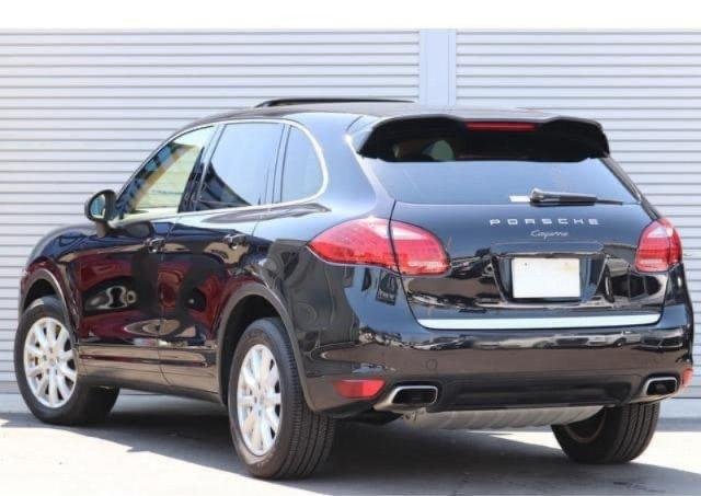 2010 PORSCHE CAYENNE