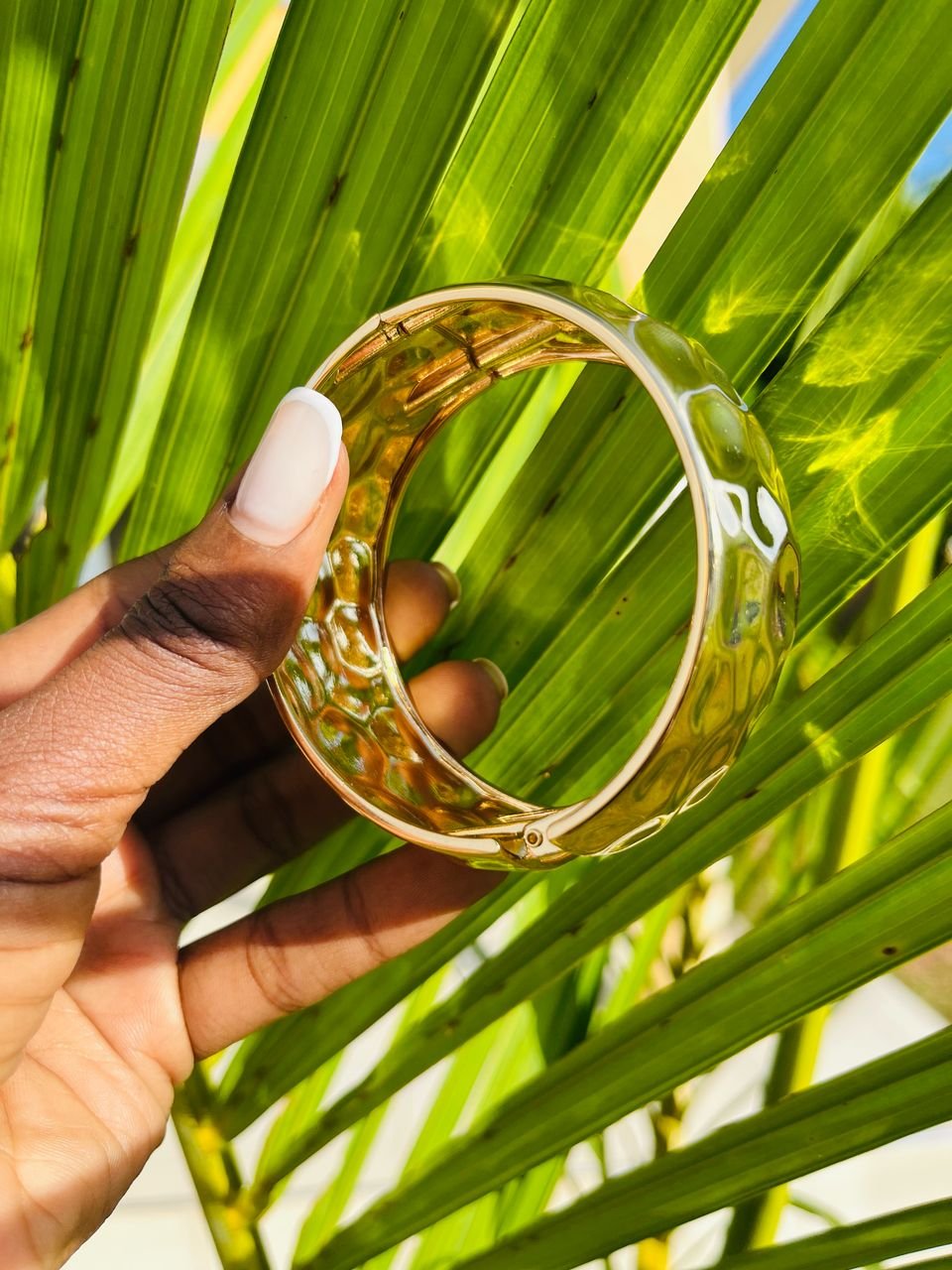 gold-toned bangle bracelet