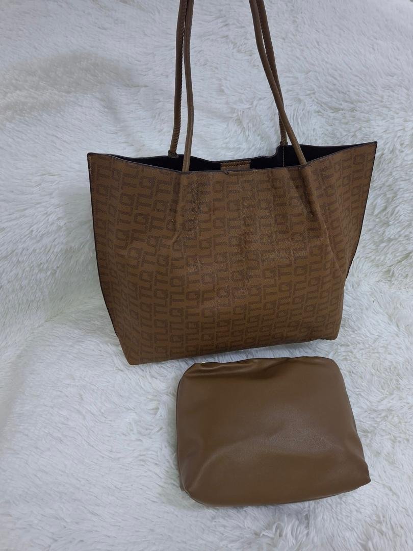 brown tote bag