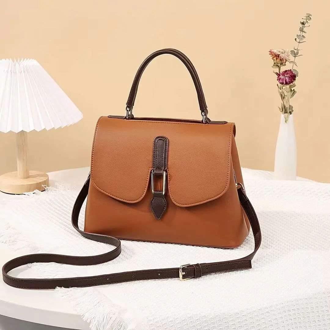leather tote bag