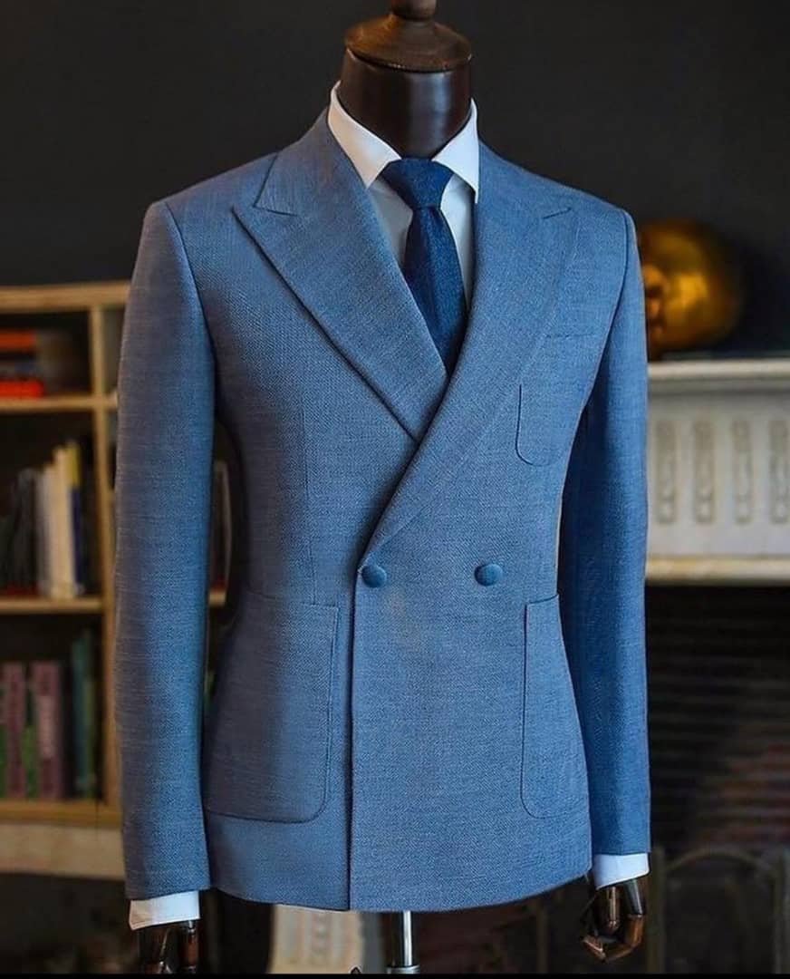 blue double-breasted suit,