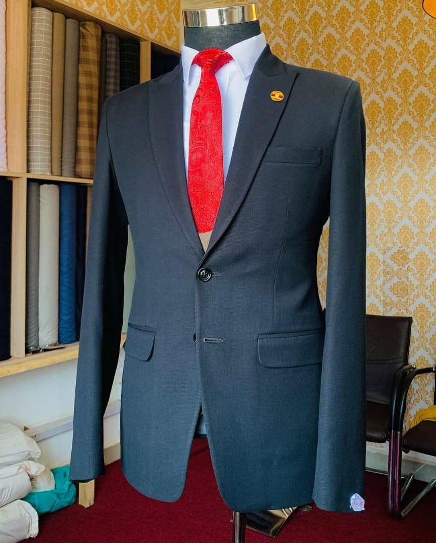 bespoke suit,