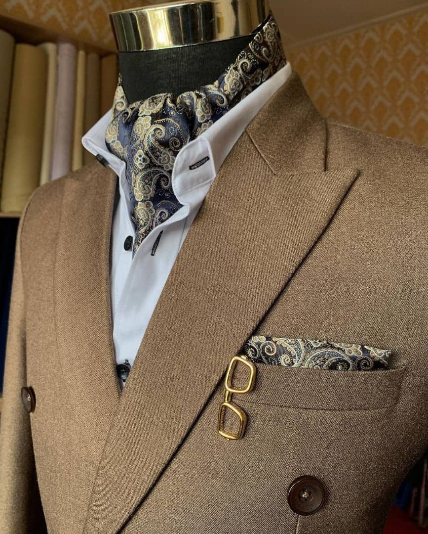 stylish men’s suit,