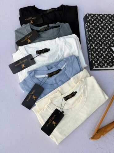 ouis Vuitton branded, waffle-knit texture, long-sleeved tops