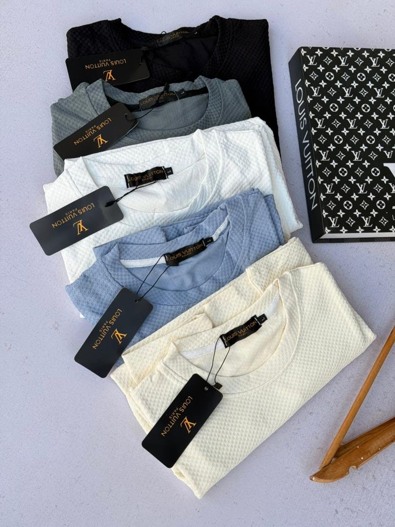 ouis Vuitton branded, waffle-knit texture, long-sleeved tops