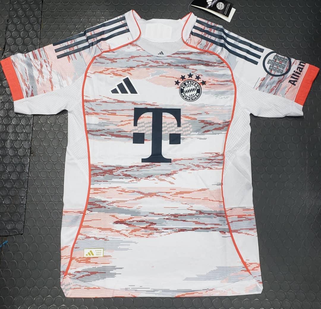 FC Bayern Munich 25/26 Away Jersey.