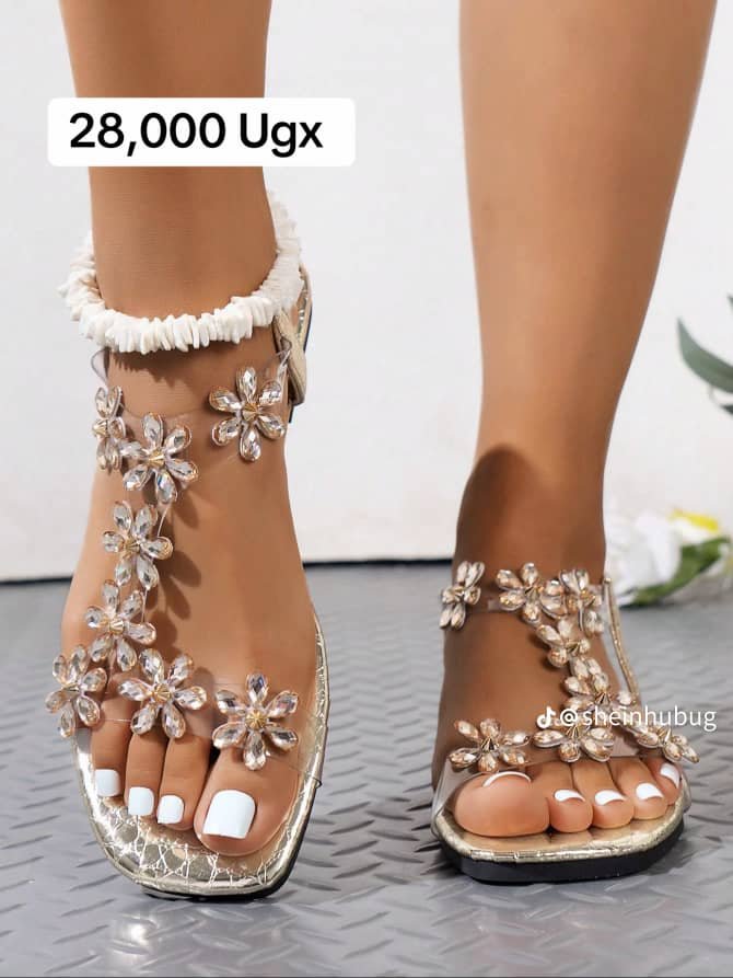 Women’s Floral Flat Sandals