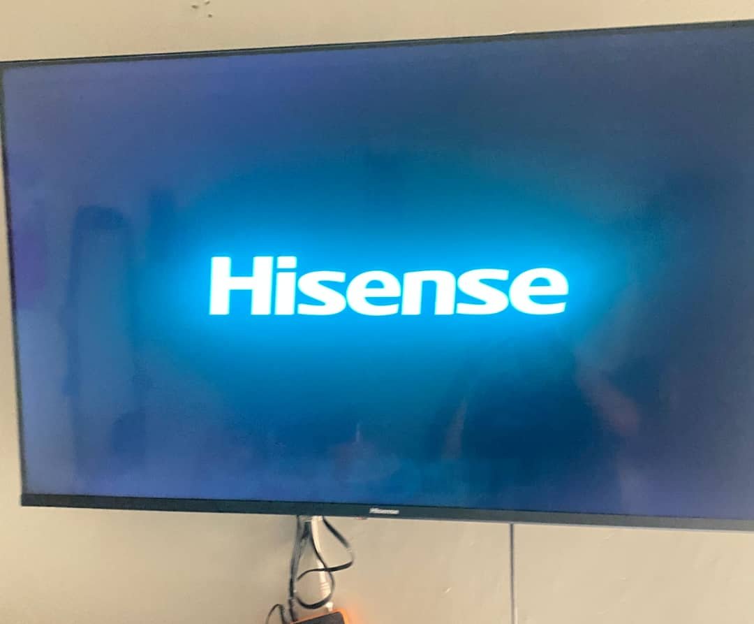 HISENSE SMART TV