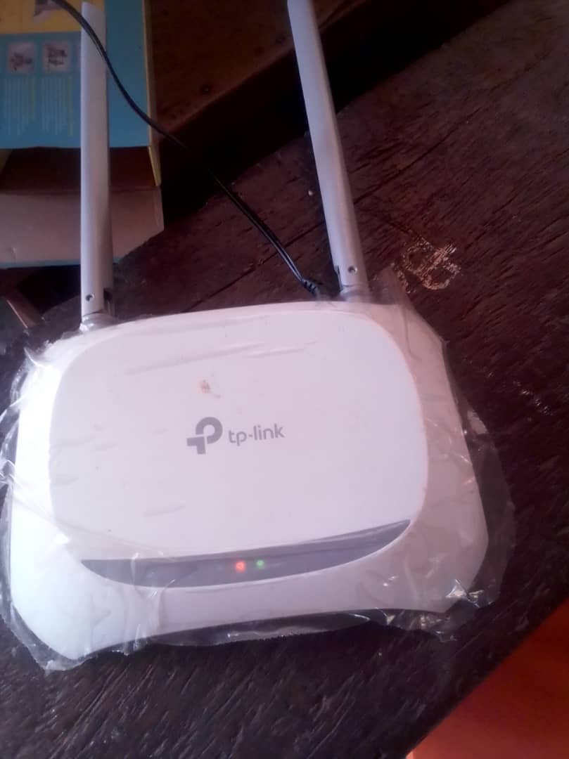 TP-Link TL-WR840N 300Mbps Wireless N Router