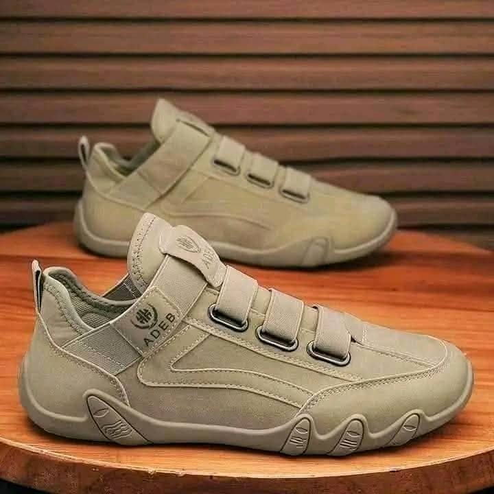 ADEB CASUAL SHOES