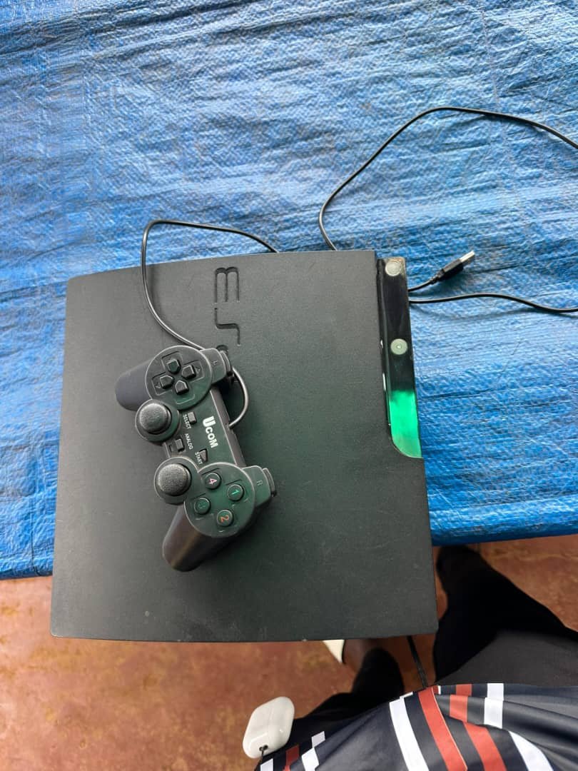 Sony PlayStation 3 (PS3) console