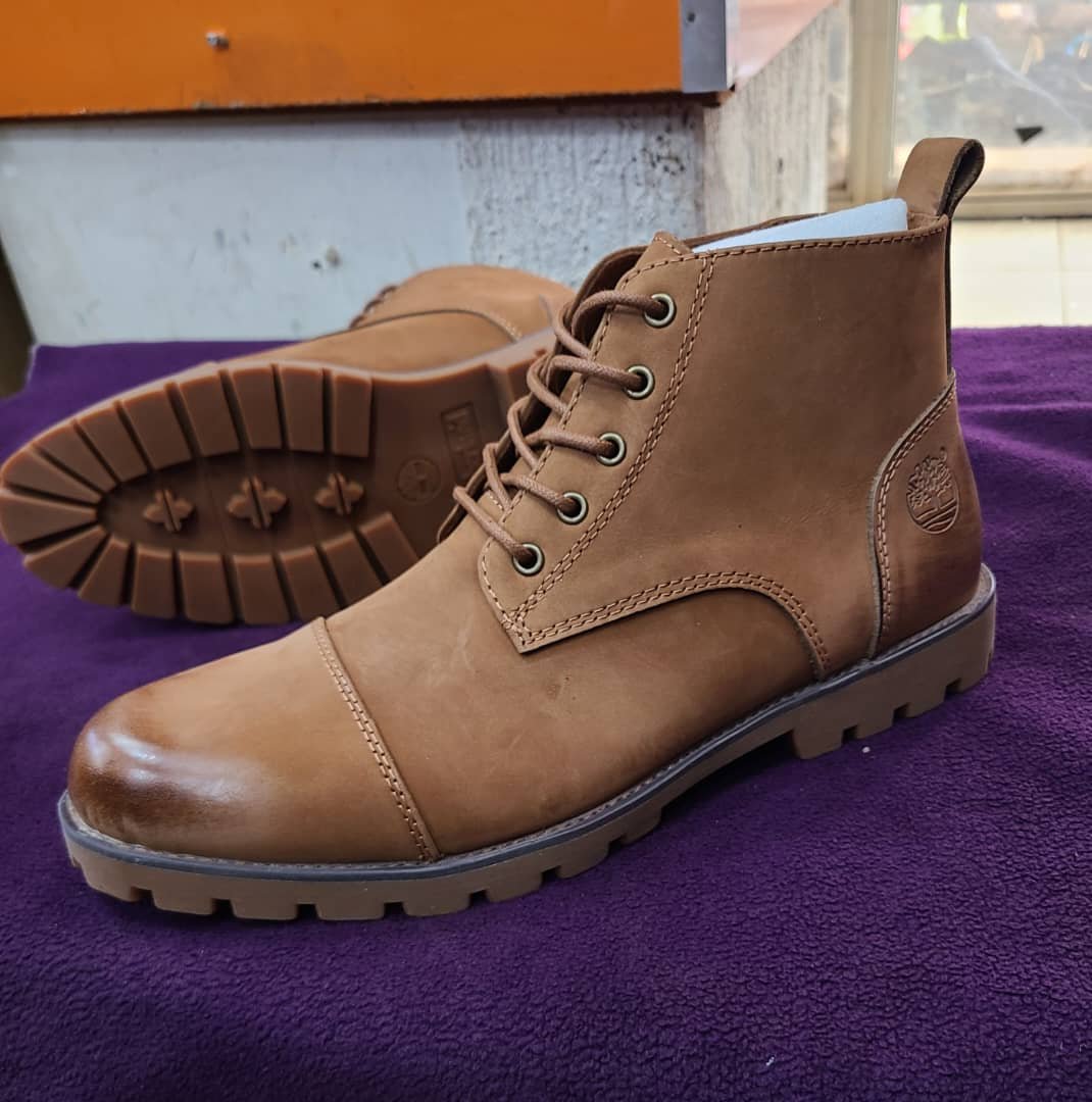 Timberland Men’s Brown Leather Boots.