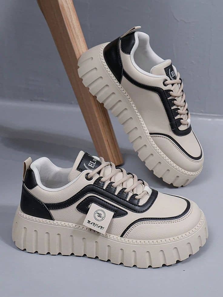 Women’s Lace-Up Breathable Thick-Sole Casual Sneaker.