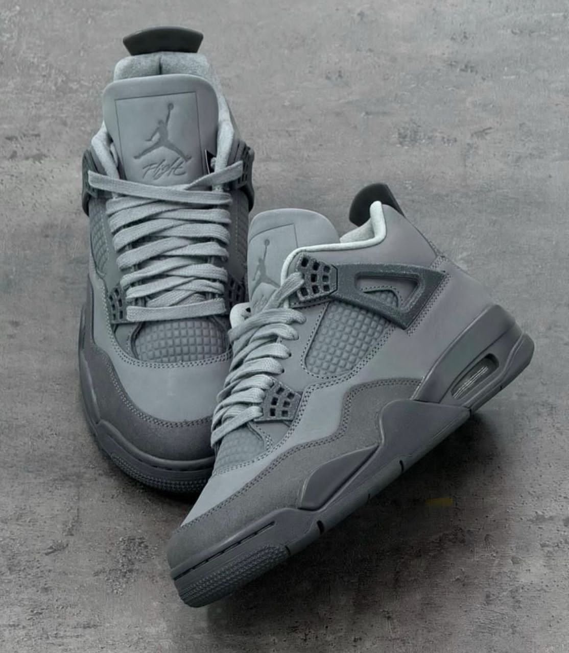 Air Jordan 4 Retro SE “Wet Cement” sneakers,
