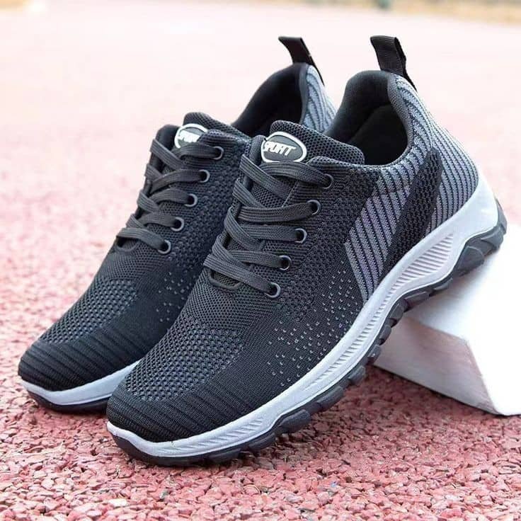 men’s breathable mesh sports shoes