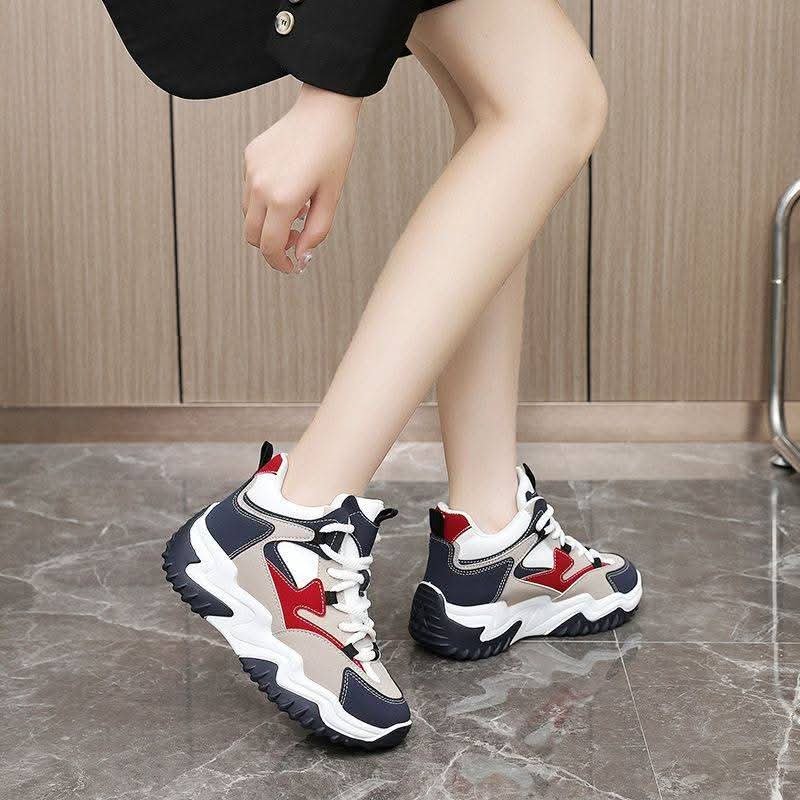 women’s platform sneakers.