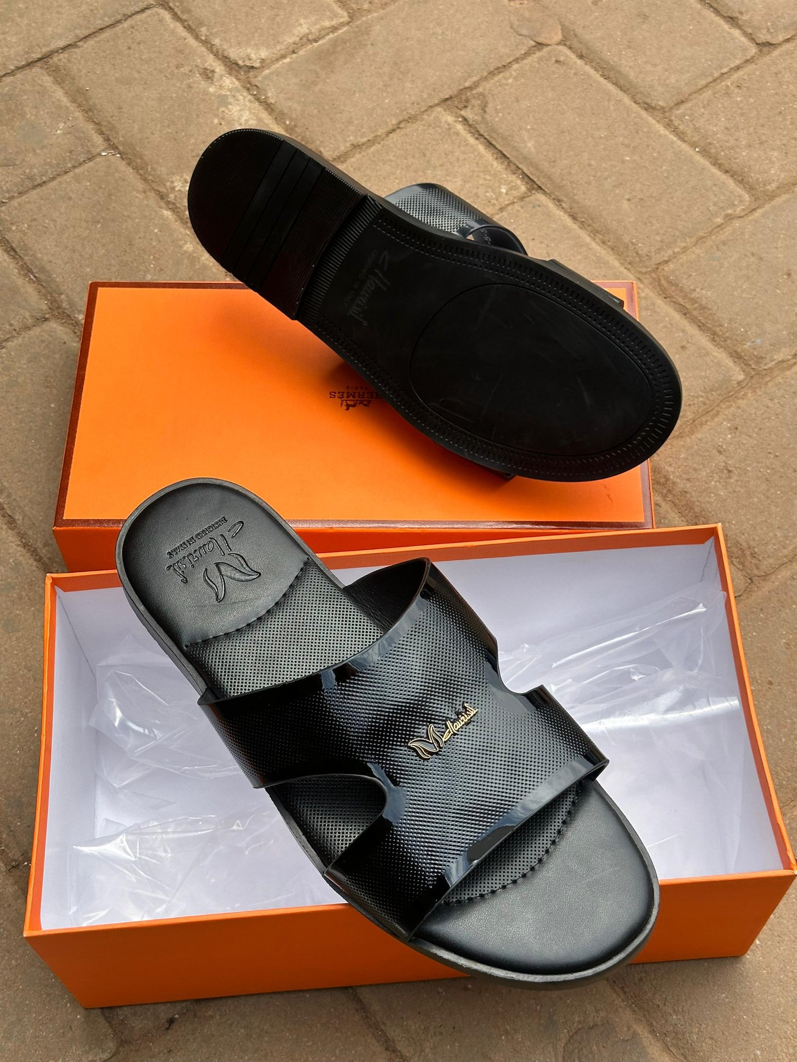 Hermès Chypre sandals.