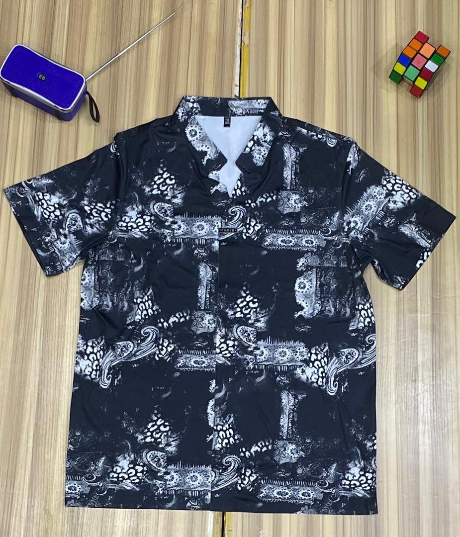 Men’s Short-Sleeved Printed Shirt