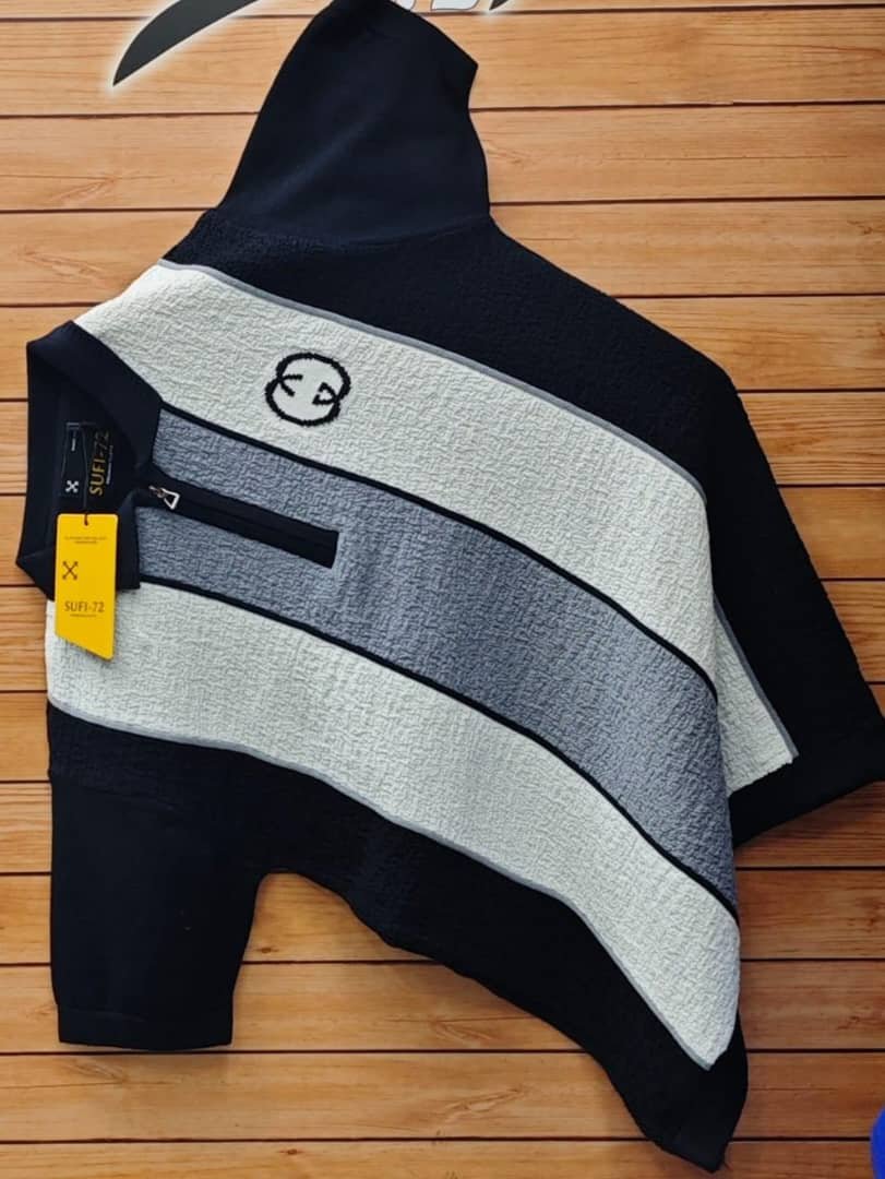 men’s hooded t-shirt