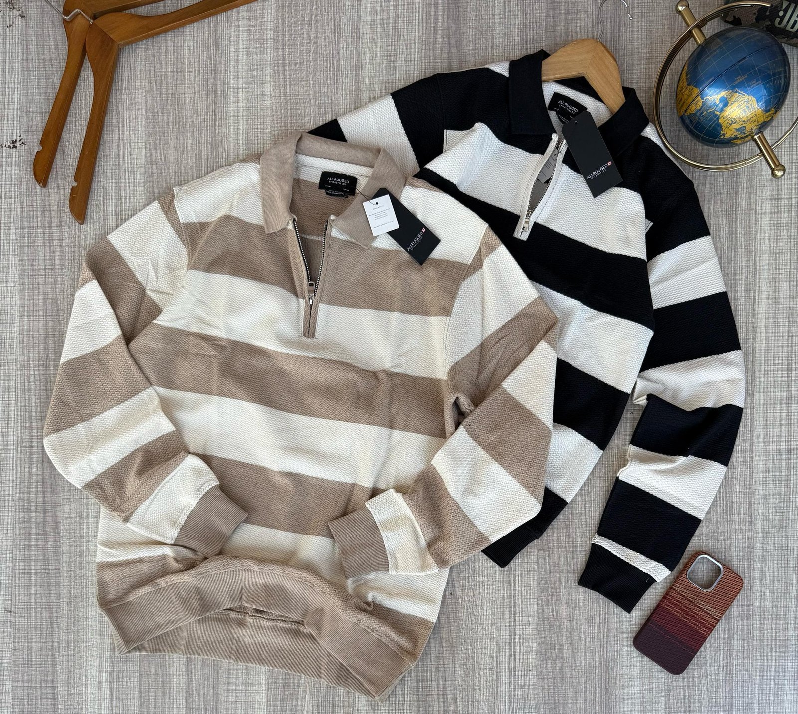 Men’s Boxy Fit Zippered Stand Collar Striped Sweatshirts.