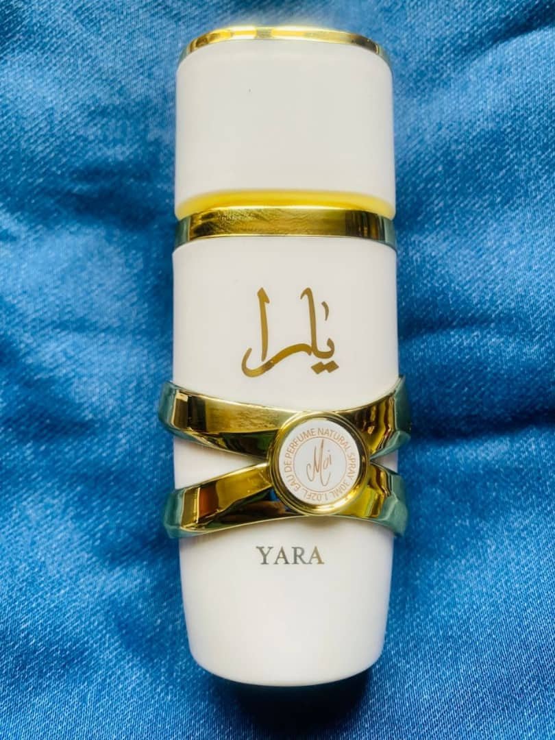 Lattafa Yara Moi Eau de Parfum.