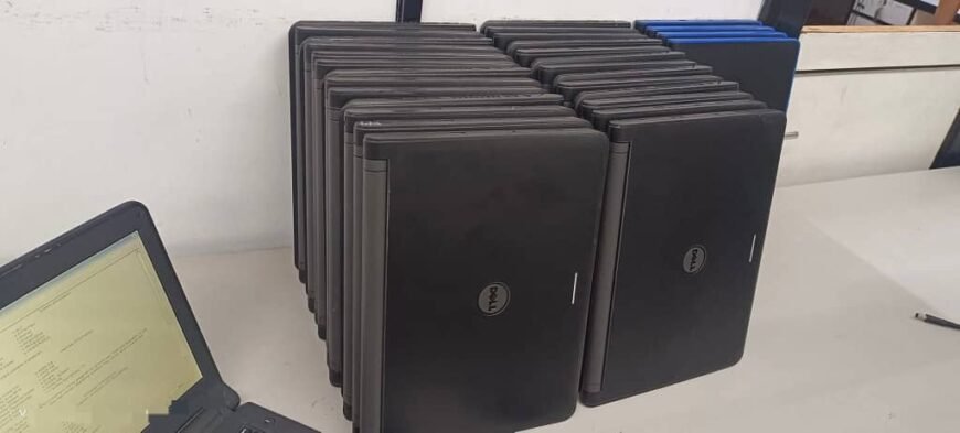 Dell Core i3|| LATITUDE 3#40 SPECS