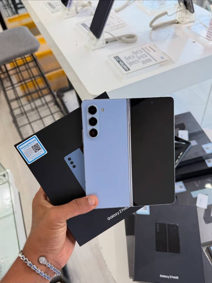 Galaxy Z Fold 5 5G