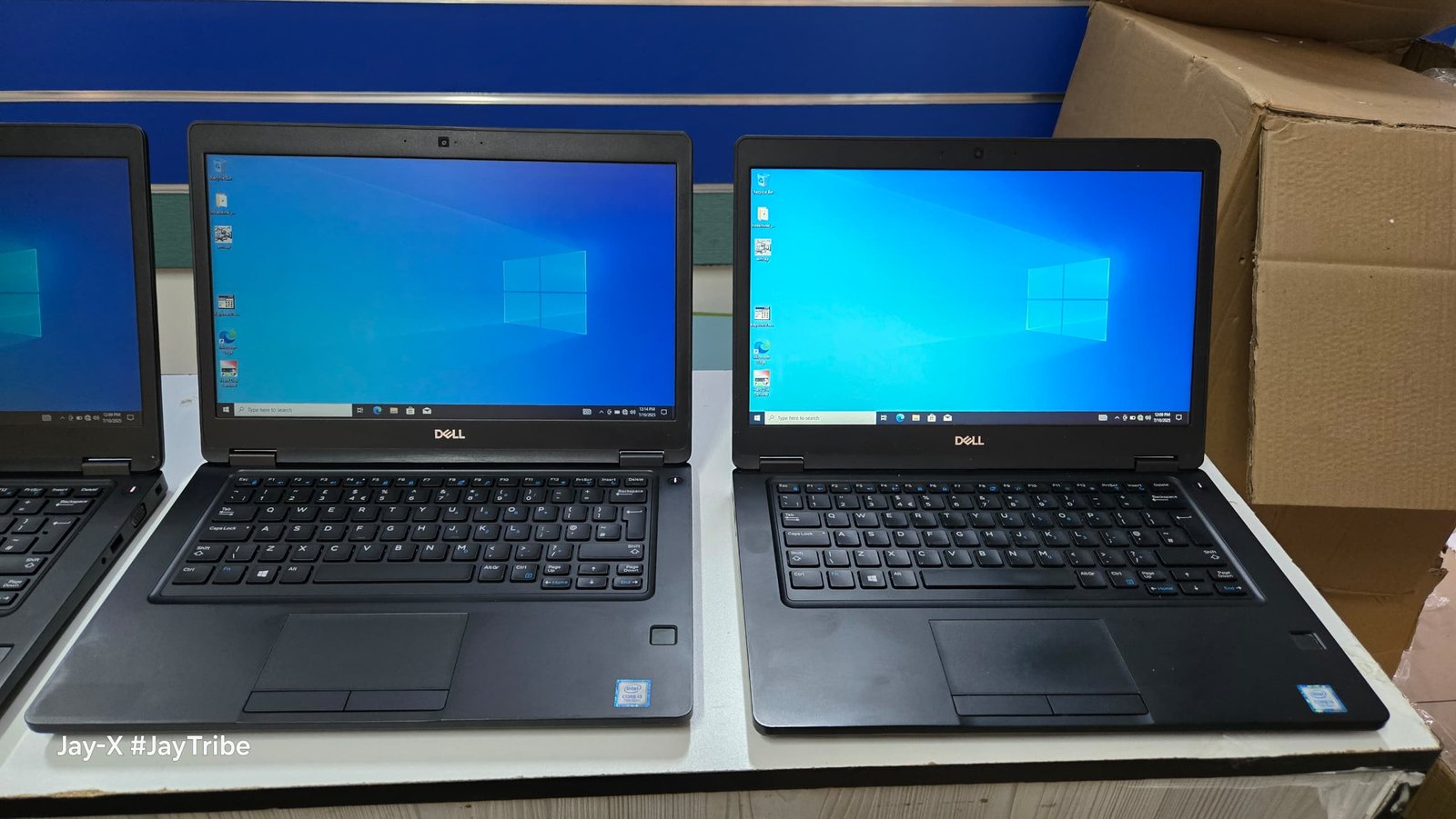 |Dell Latitude 5☆90